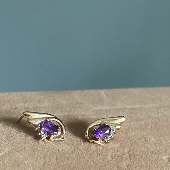 Tiny 10K yellow gold amethyst and real diamonds post back earrings